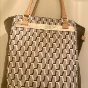 CALVIN KLEIN MONOGRAM Shoulder bag black, gray and white